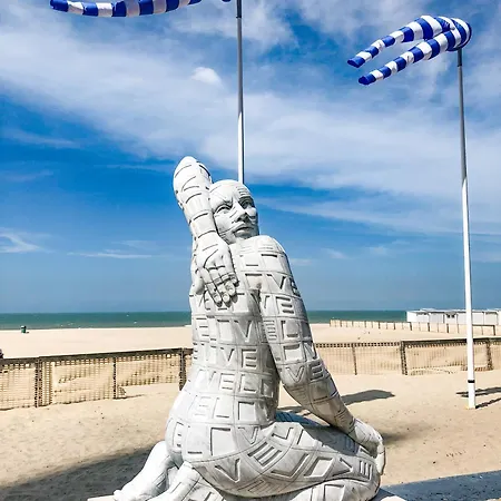 Location! Unique Luxurious 3-bedroom In - 't Zoute דירה